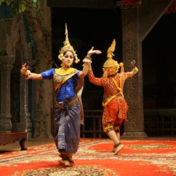 détails sur la Démonstration de danse du Cambodge