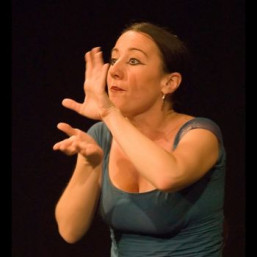 Détails sur le spectacle Mange-moi si tu peux ou l'histoire des 3 p'tits cochons