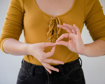 vers l'article des histoires en langue des signes