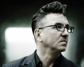 Vers l'article sur Richard Hawley